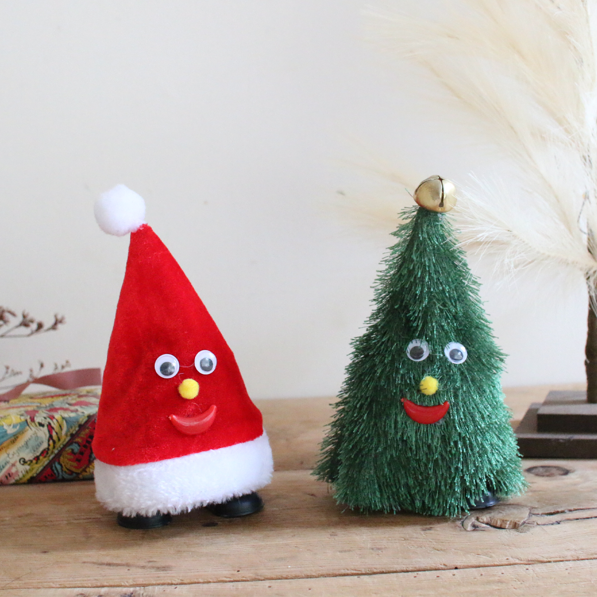 《予約：4/17（金）受注締切》【クリスマス】ミュージック・サンタハット&ツリー インテリア雑貨 飾り付け