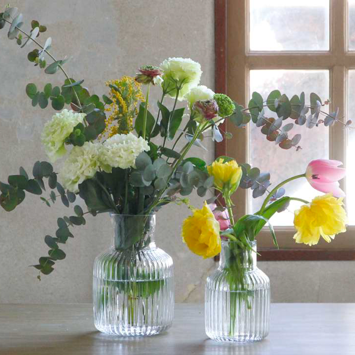 【SOW】ウェーブ フラワーベース 花瓶 ガラスベース