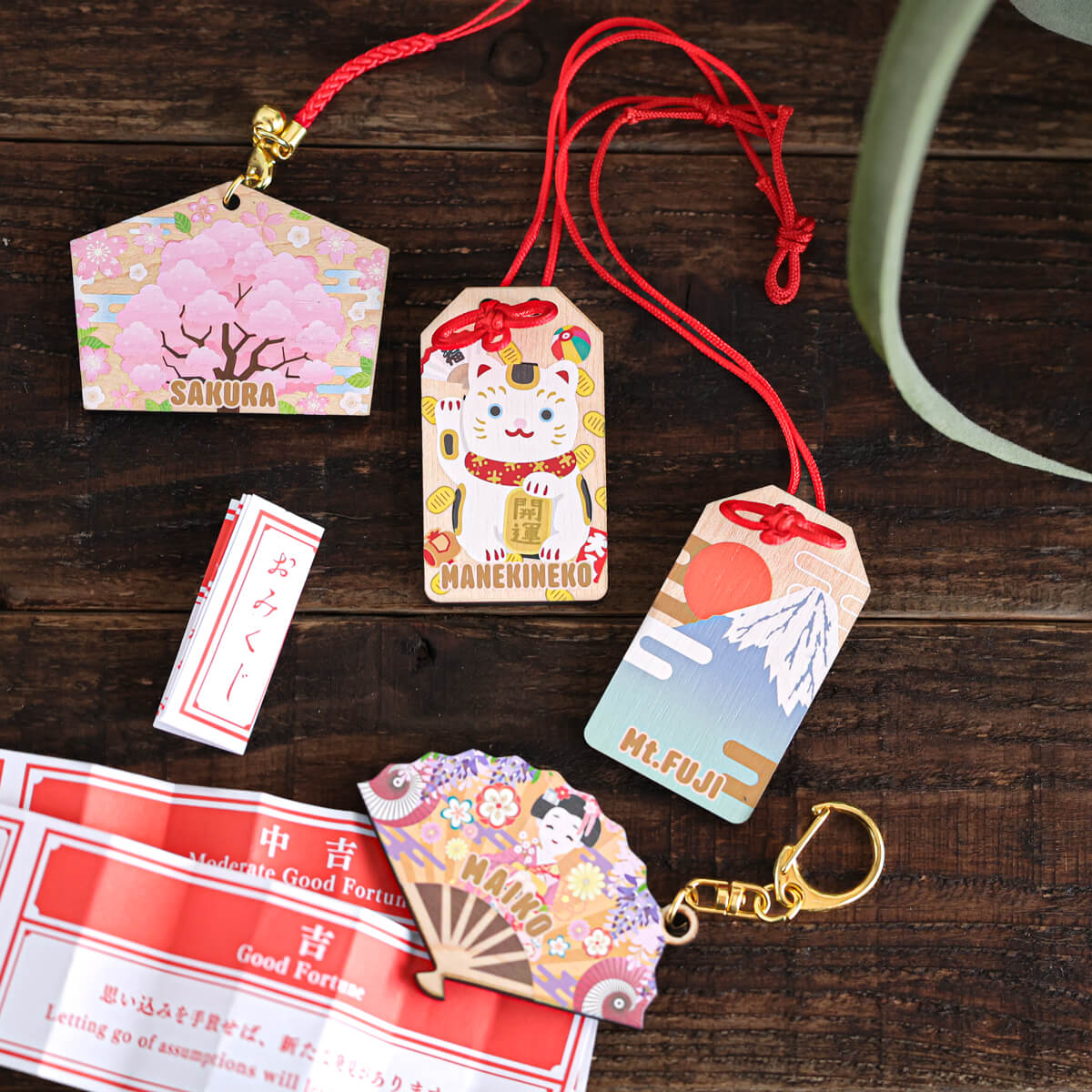 おみくじ付き 木製キーホルダー お土産