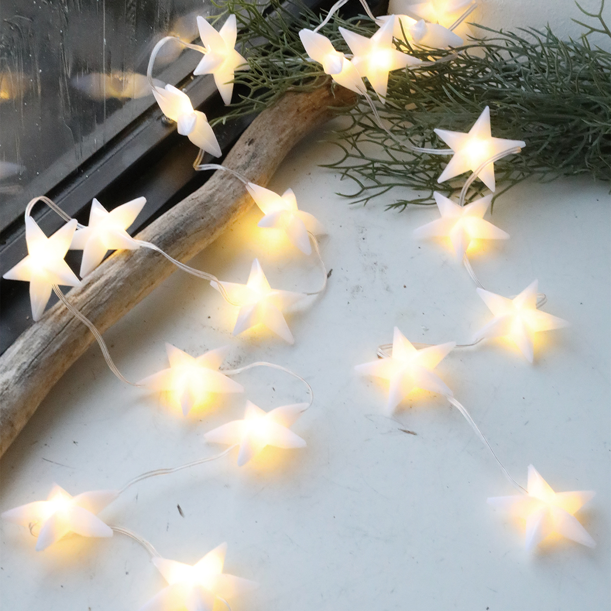 【クリスマス】ワイヤー・LEDスター ガーランド 装飾 飾り付け