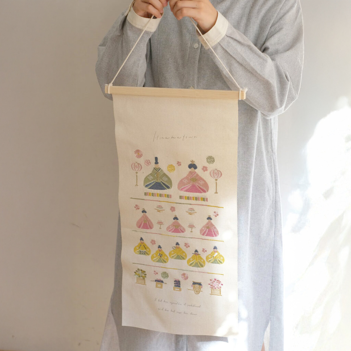 【空間を華やかに彩る】プレミアム刺繍タペストリー ひな祭り 雛祭り