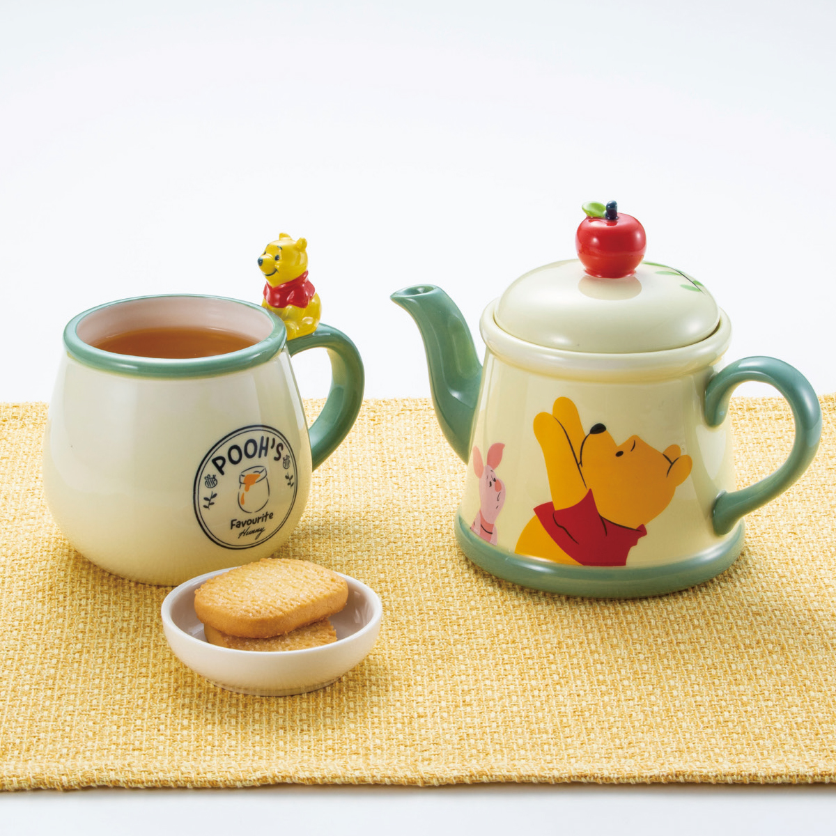 【Disney】ディズニー くまのプーさん ティーポット&マグカップ りんご