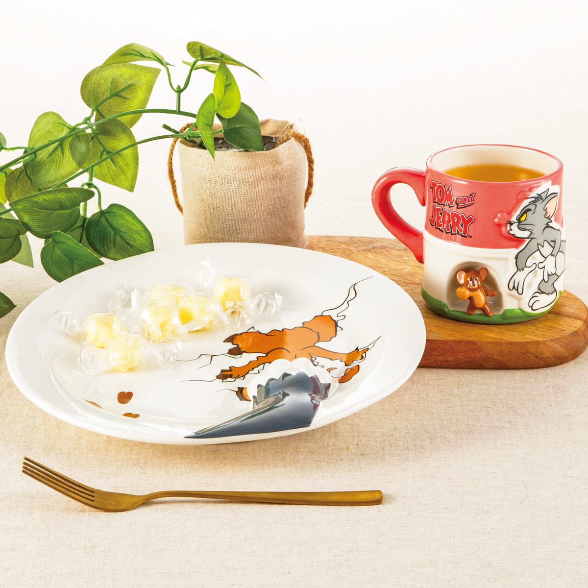 【トムとジェリー】マグカップ&プレート 食器 皿