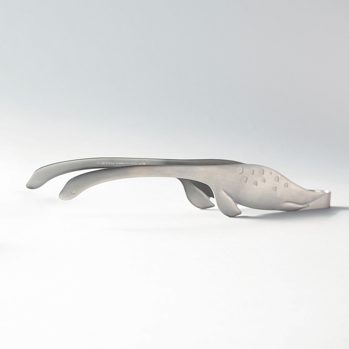 【日本製】プレシオサウルスのトング