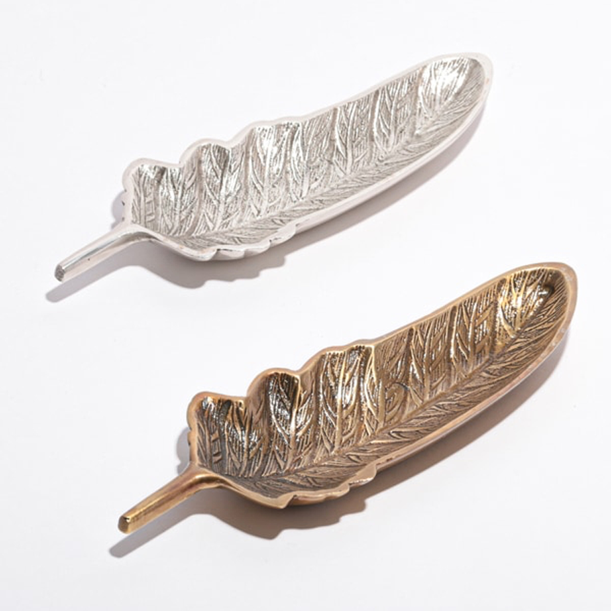 【東京かんかん】ブラスフェザープレート ゴールド シルバー アンティーク風 アクセサリートレー