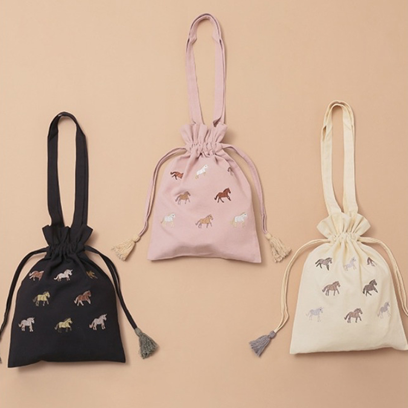 【東京かんかん】ウマ刺繍巾着バッグ 馬 ハンドメイド