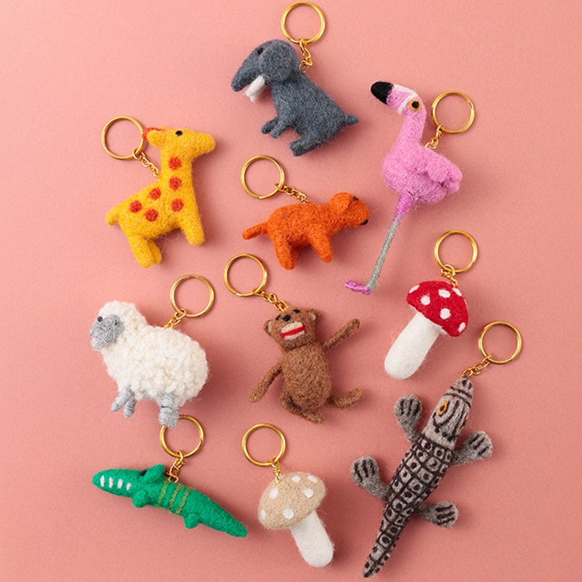 【東京かんかん】フェルトキーホルダー ゾウ ひつじ ファッション小物