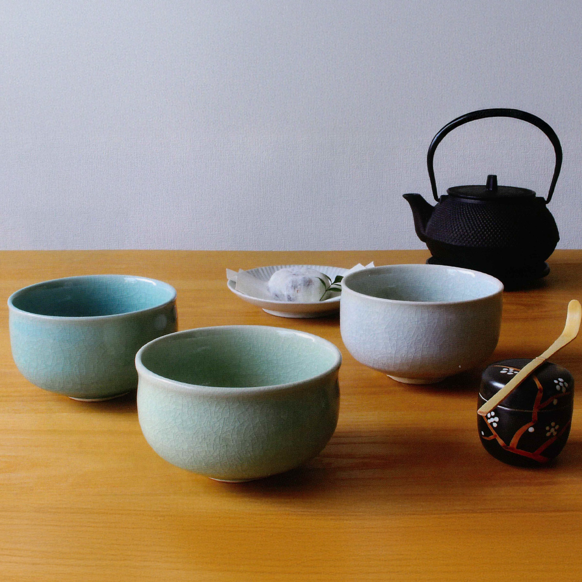 【藍花】氷紋貫入 抹茶碗 ギフト 日本製